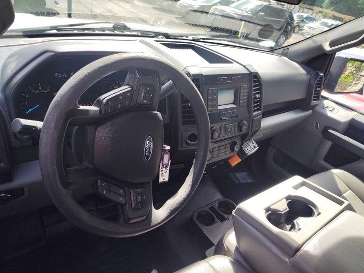 2017-ford-f150-image-7