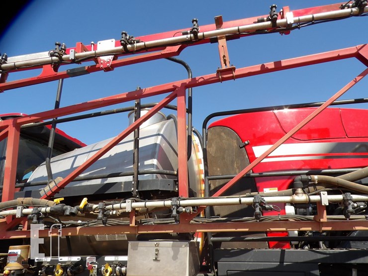 2017-case-ih-patriot-3340-image-9