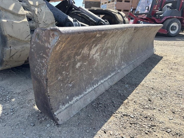 takeuchi-tb1140-image-11
