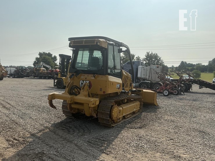 2023-caterpillar-d1-image-4