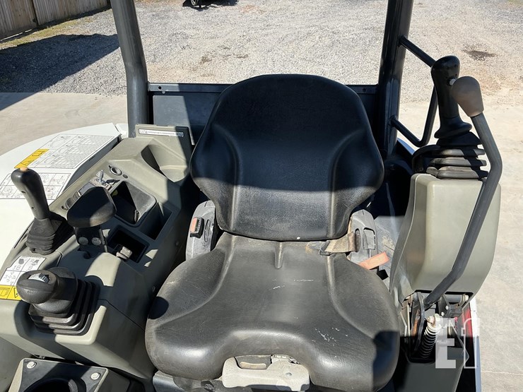 2018-bobcat-e32i-image-13