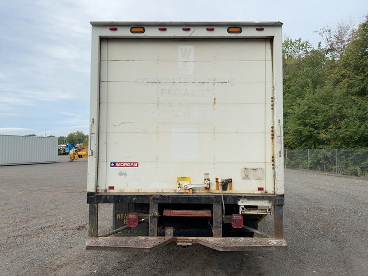 2007-gmc-c5500-s/a-box-truck-image-4