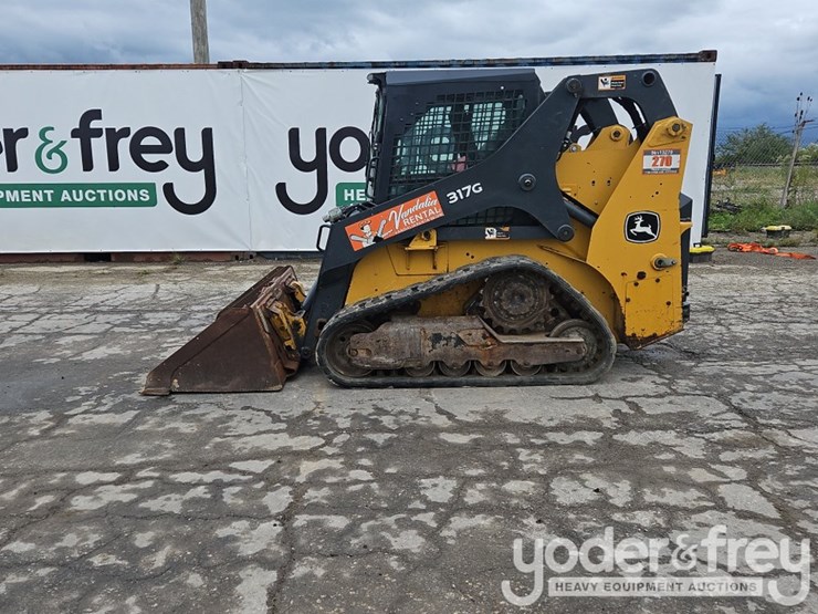 2019-deere-317g-image-3