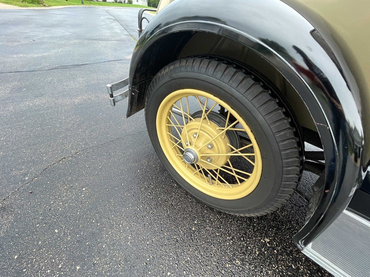 1928-ford-model-a-image-36