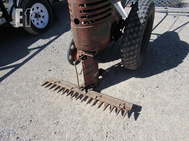 david-bradley-tractor-image-7