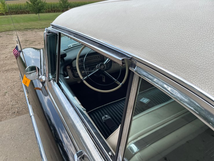 #9072-•-1956-cadillac-eldorado-seville-(has-mn-title)-(hutchinson,-mn)-image-26