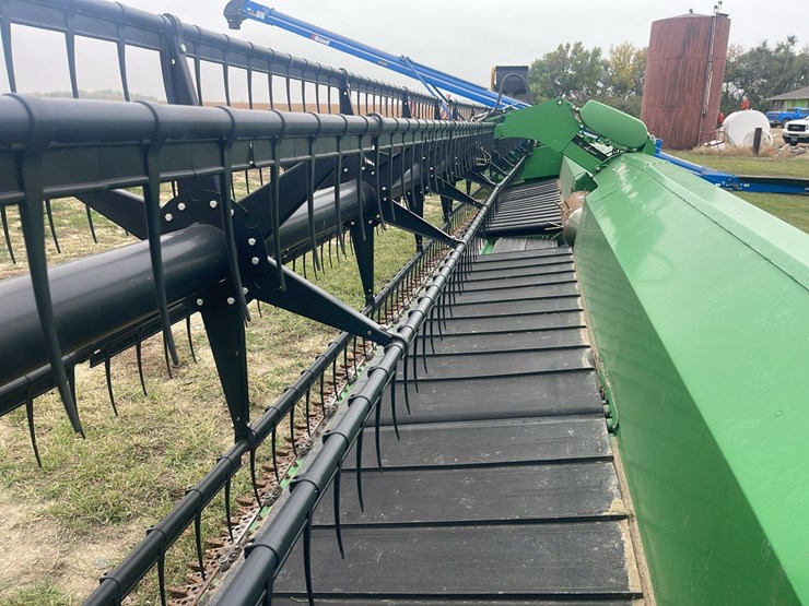 2012-john-deere-640-image-28