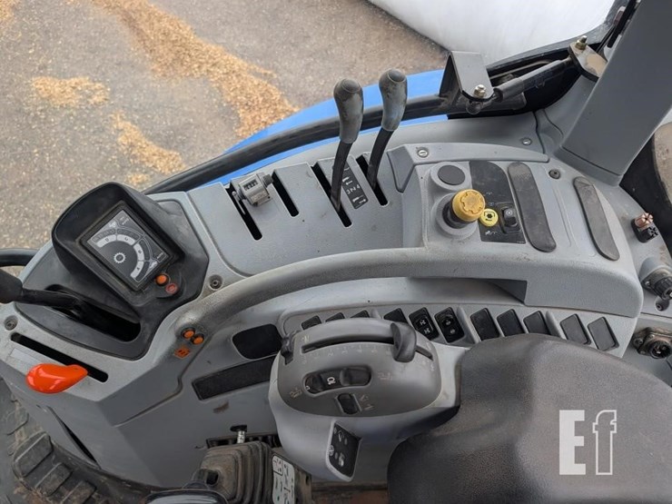 new-holland-t6070-plus-image-20