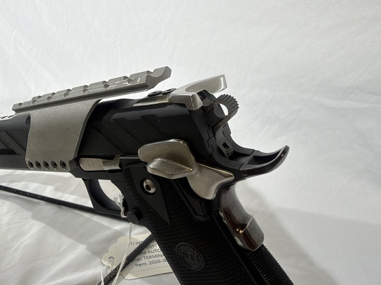 #5-•-sti-international-2011-pistol-image-17
