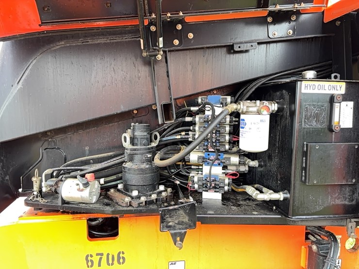 jlg-660sj-image-8