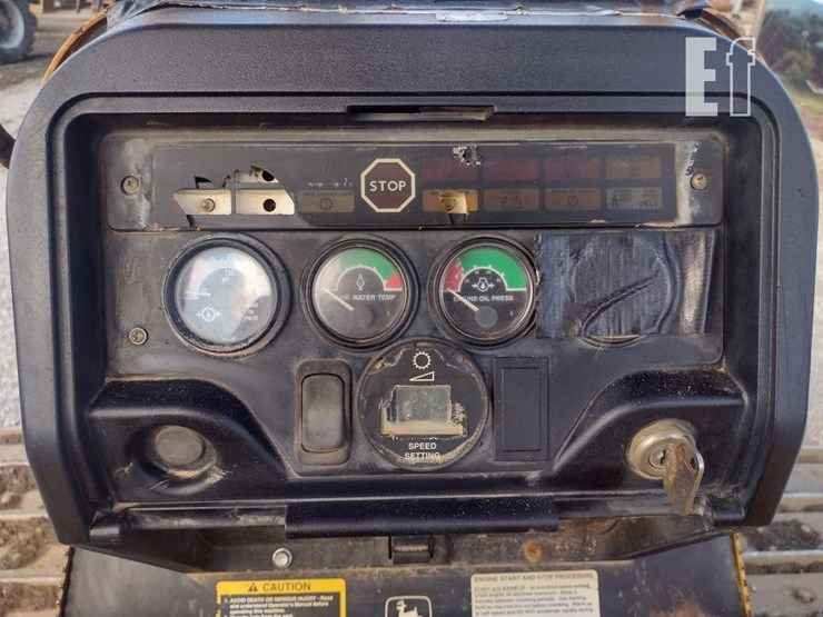 2001-deere-650h-image-7