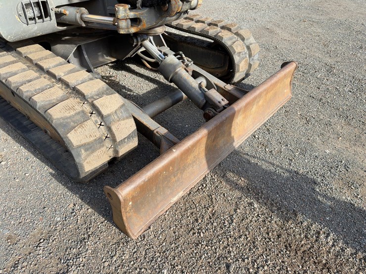 2008-volvo-ec55b-image-17