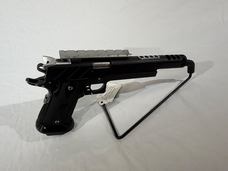 #5-•-sti-international-2011-pistol-image-30