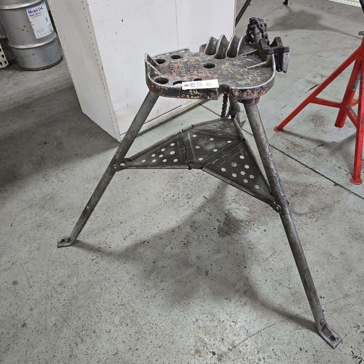 Rigid Tri-stand