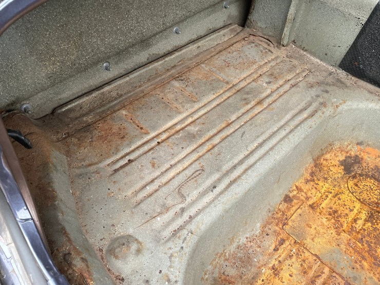 #7000-•-1963-chevy-impala-(has-wi-title)-(colfax,-wi)-image-88