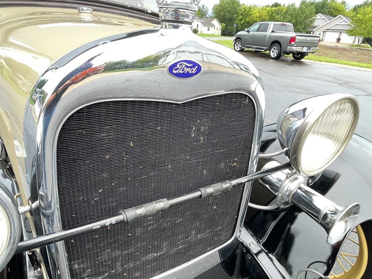 1928-ford-model-a-image-61