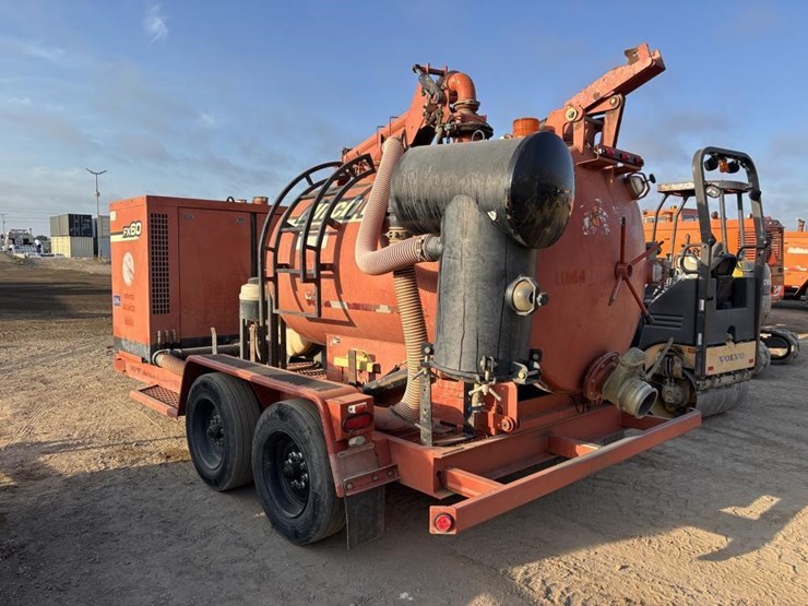 2011-ditch-witch-fx60-image-4
