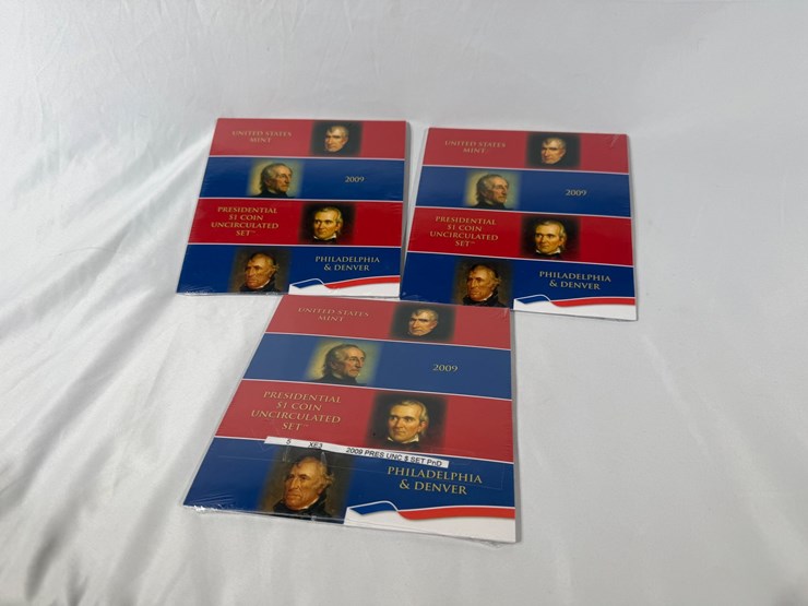 #40212-•-(3)-2009-presidential-one-dollar-uncirculated-coin-set-image-1
