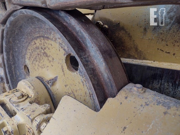 1995-caterpillar-d3c-xl-iii-image-15