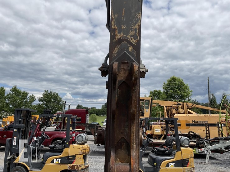 2016-volvo-ec220el-image-12