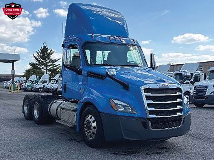 2022-freightliner-cascadia-116-image-2