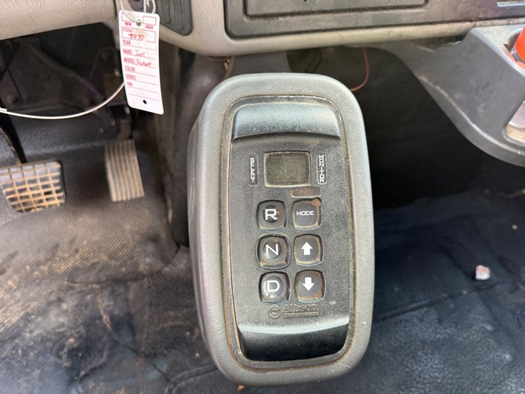 2013-international-durastar-4300-image-120