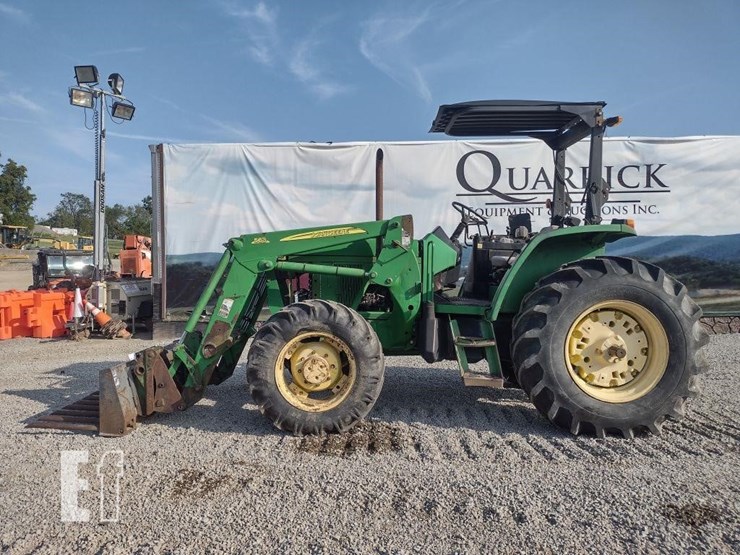 john-deere-6210-image-1