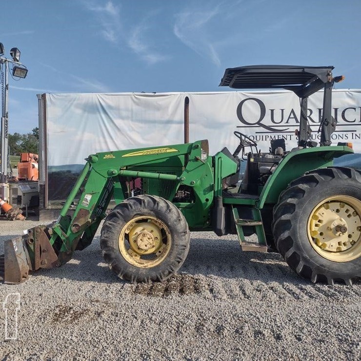 JOHN DEERE 6210