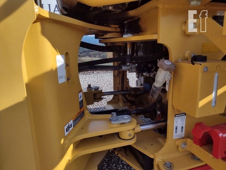 deere-544-p-tier-image-20
