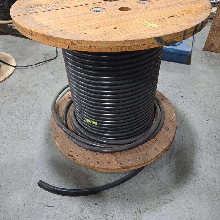 Large spool of south wire, power cable, 4/0, EPR 5KU, MV90 Wet or Dry