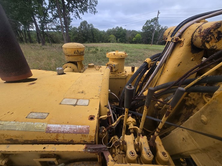 caterpillar-621-image-36