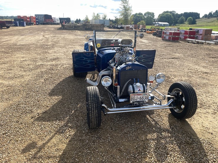 #7900-•-1923-ford-t-bucket-"bad-attitude"-and-2003-cmt-manufacturing-trailer-(has-wi-title)-(downing,-wi)-image-103