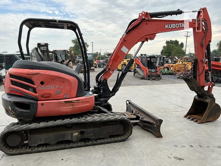 2020-kubota-kx057-4-image-5