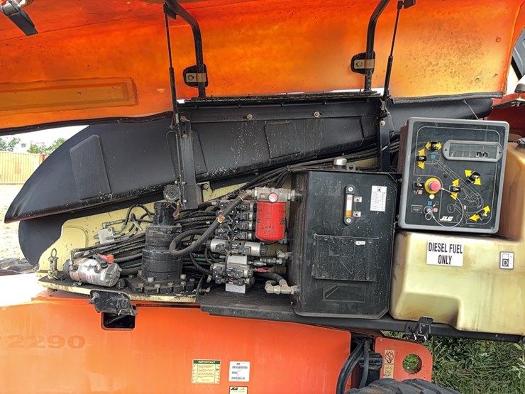 jlg-600s-image-10