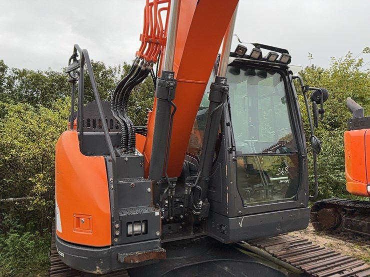 2017-doosan-dx140-lcr-image-8