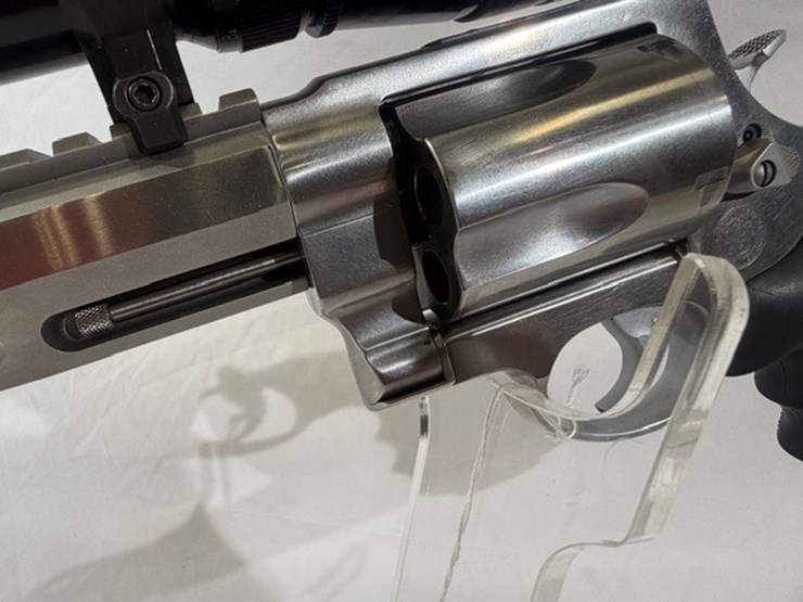 #15-•-smith-&-wesson-460-revolver-image-12