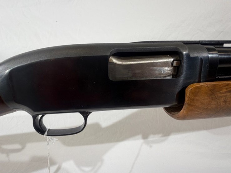 #12-•-winchester-model-12-shotgun-image-21