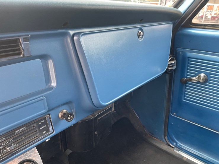 1967-chevrolet-c20-image-64