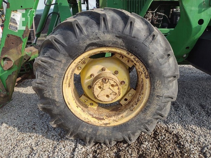 john-deere-6210-image-16