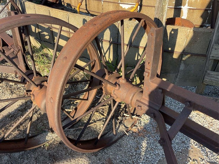 john-deere-running-gear-image-9