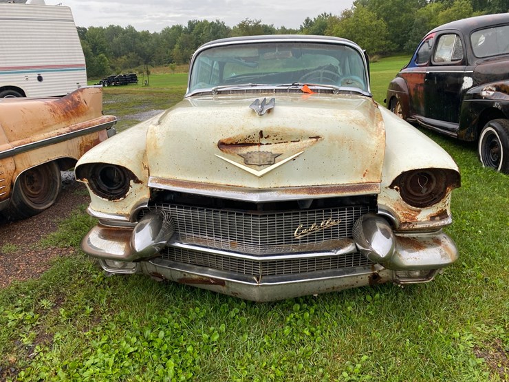 #7476-•-1956-cadillac-2-door-hardtop-(has-wi-title)-(arpin,-wi)-image-2