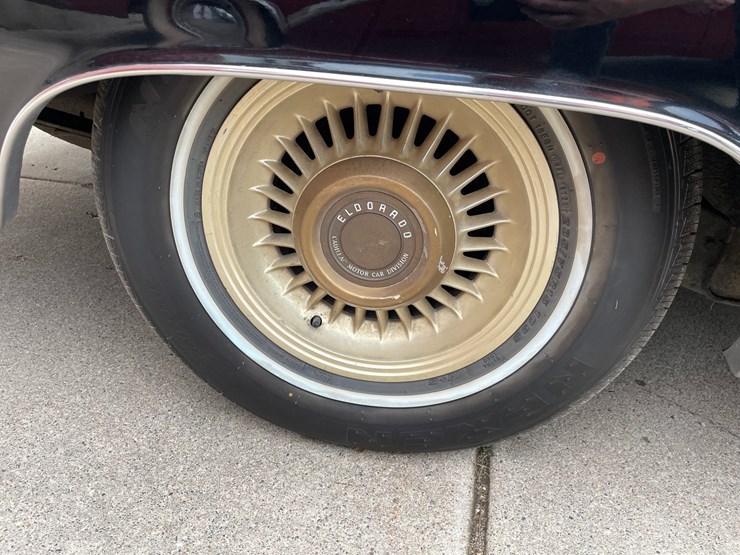 #9072-•-1956-cadillac-eldorado-seville-(has-mn-title)-(hutchinson,-mn)-image-11