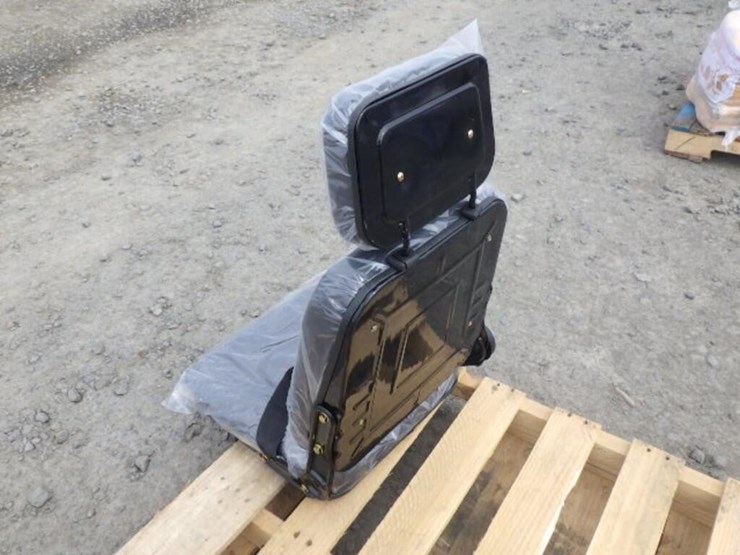 waterproof-equipment-seat-image-2