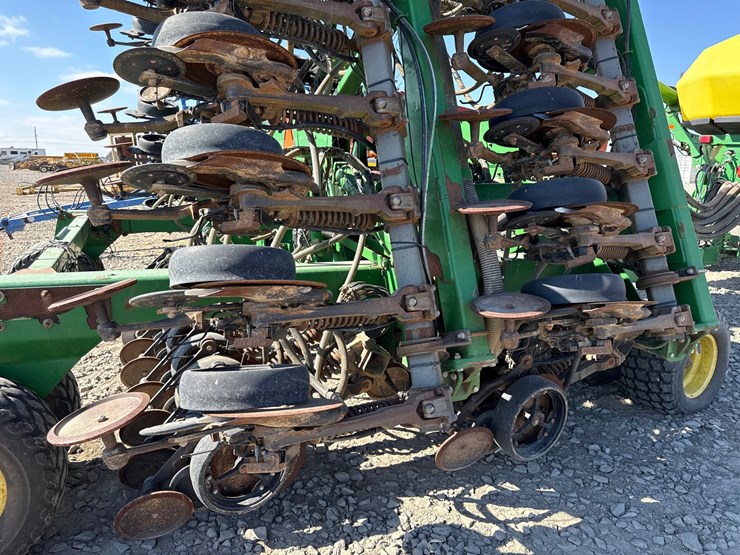 john-deere-1890-image-14