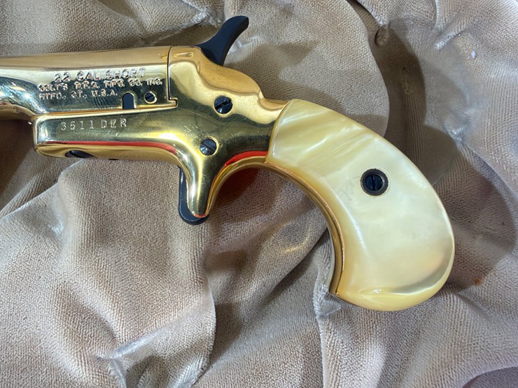 #23-•-set-of-colt-lady-derringer-pistols-image-15