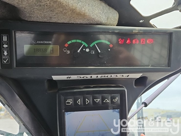 2021-deere-333g-image-11