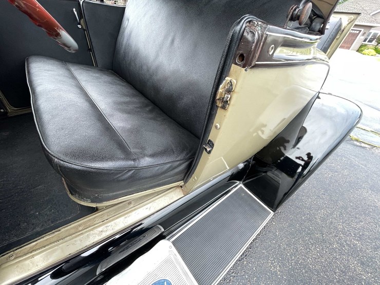 1928-ford-model-a-image-90