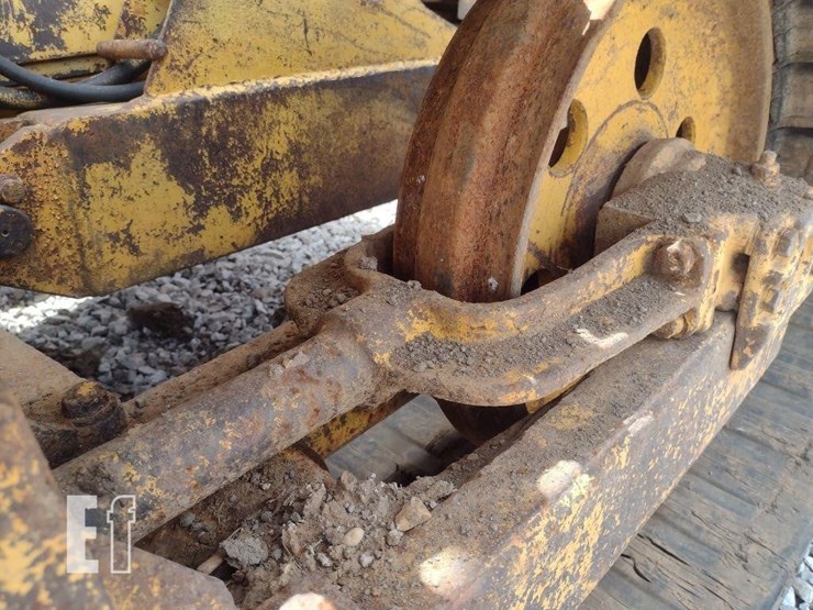 komatsu-d20p-image-25