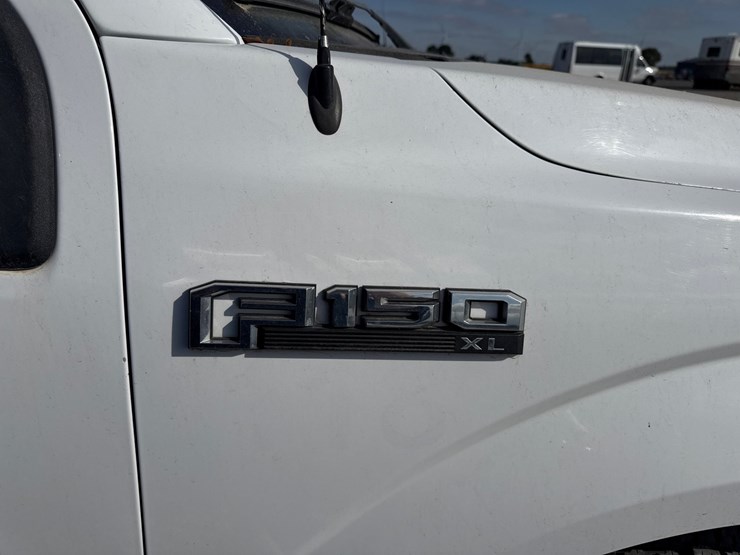 2015-ford-f150-image-22