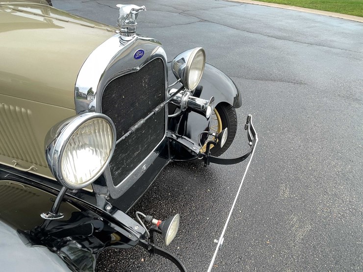 1928-ford-model-a-image-57